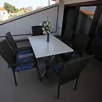 Sasha Apartment